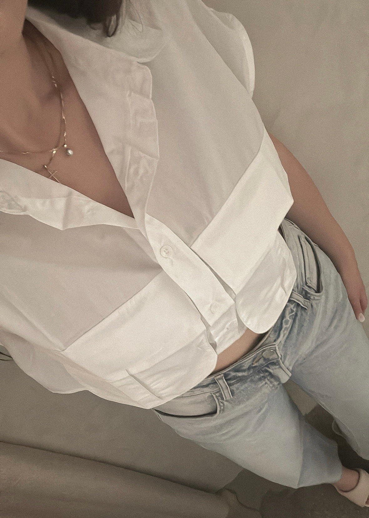 Sleeveless Button Up - White