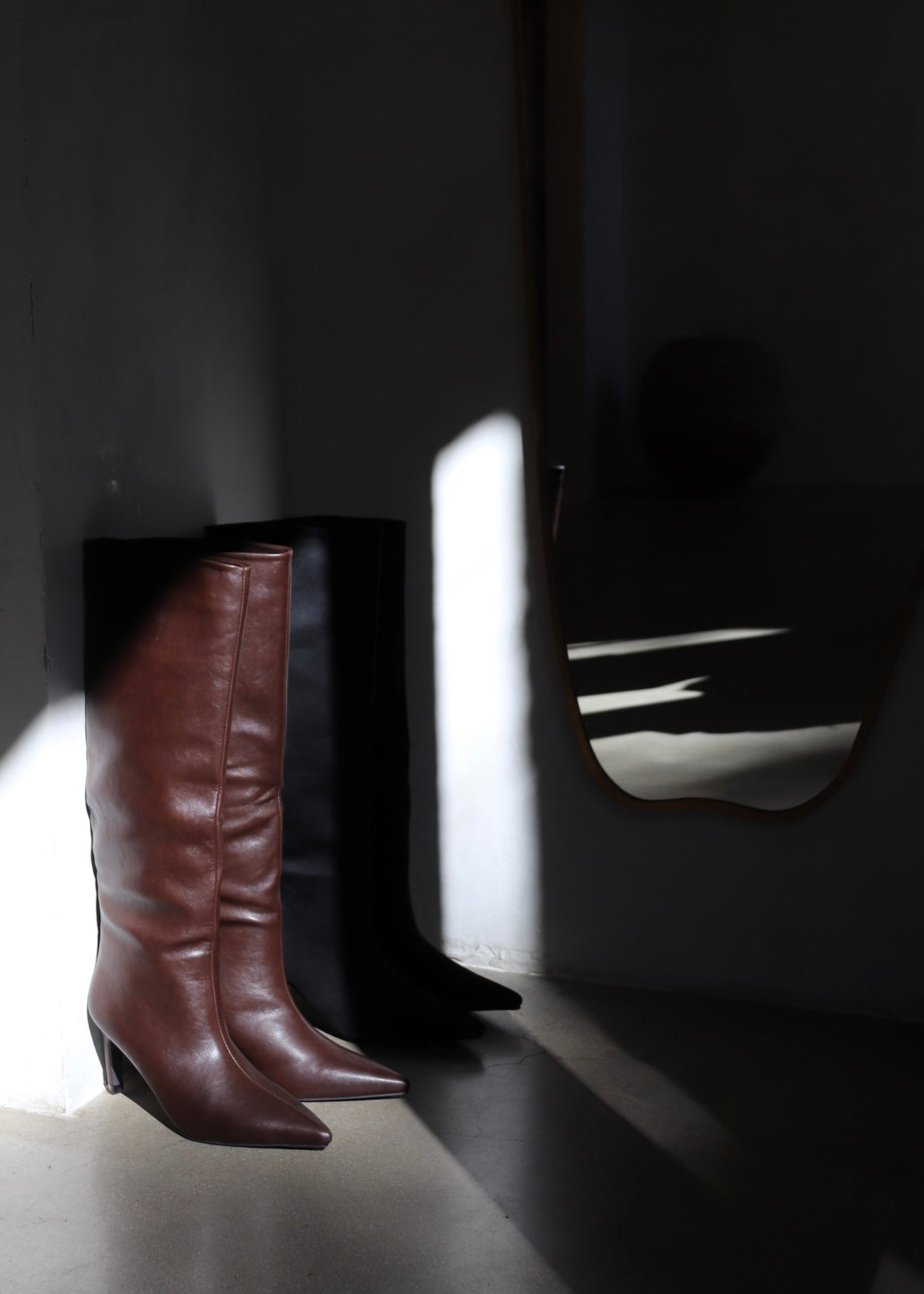 Whimsy Boot - Chocolate