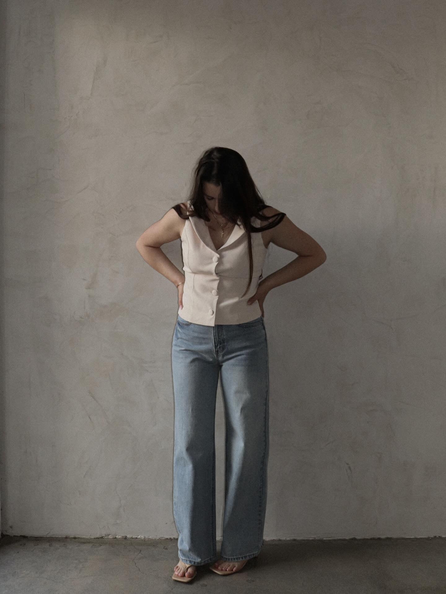 Collar Vest - Cream