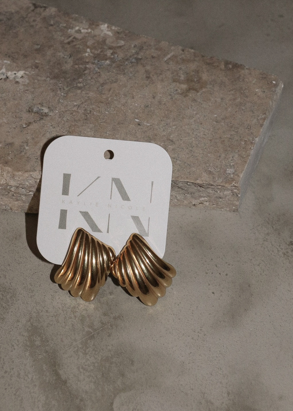 Ribbed Earrings - Gold