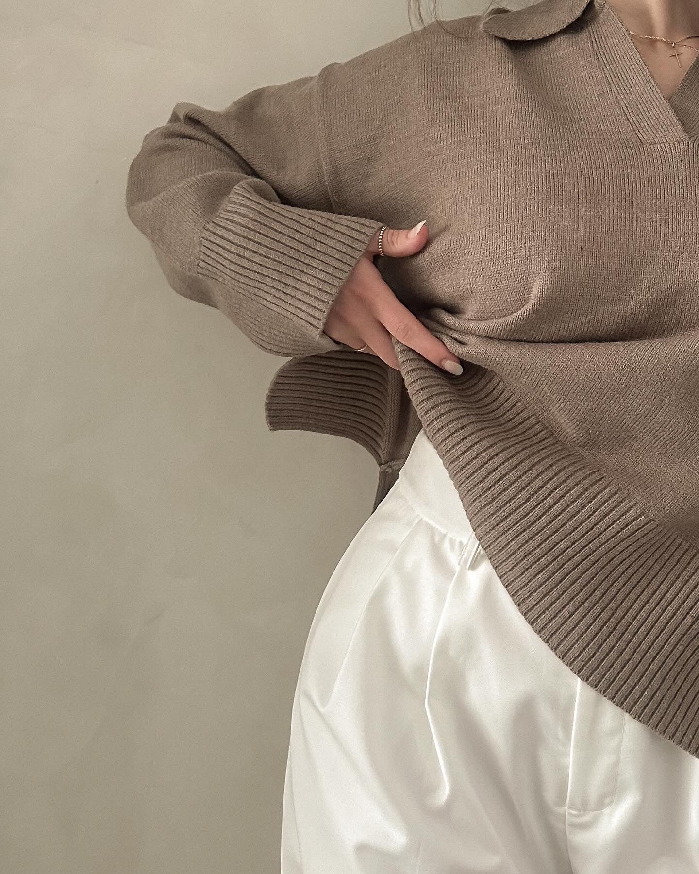 Oversized Collared Sweater - Taupe