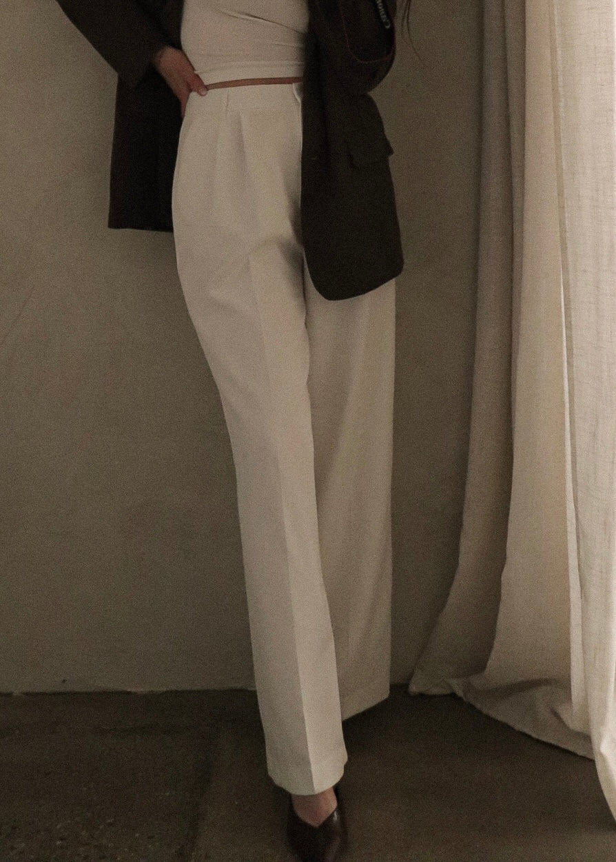 Pleated Trousers - White