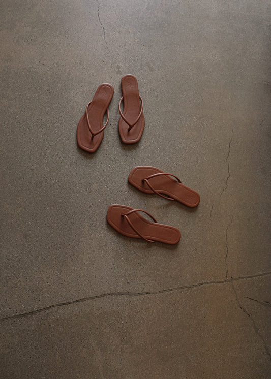 Flip Flops - Tan