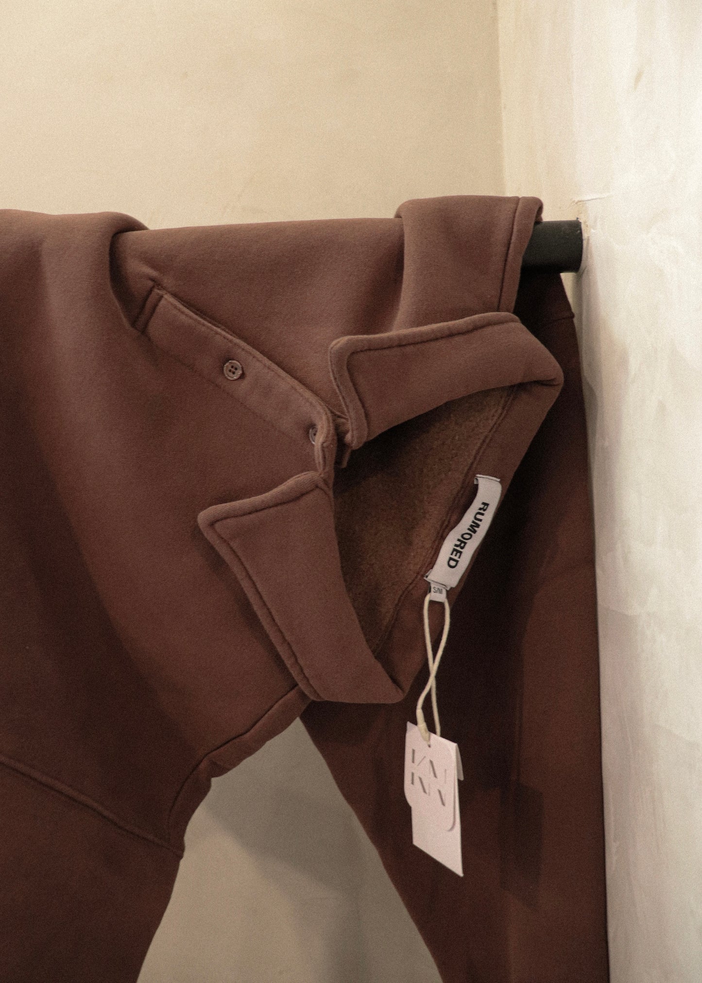 Airport Sweater - Chocolate