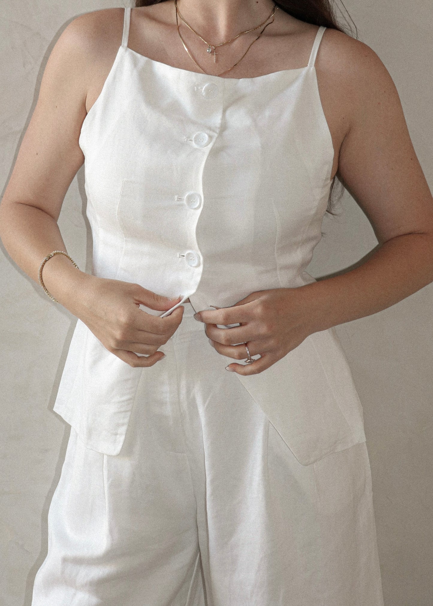 Amara Vest - White