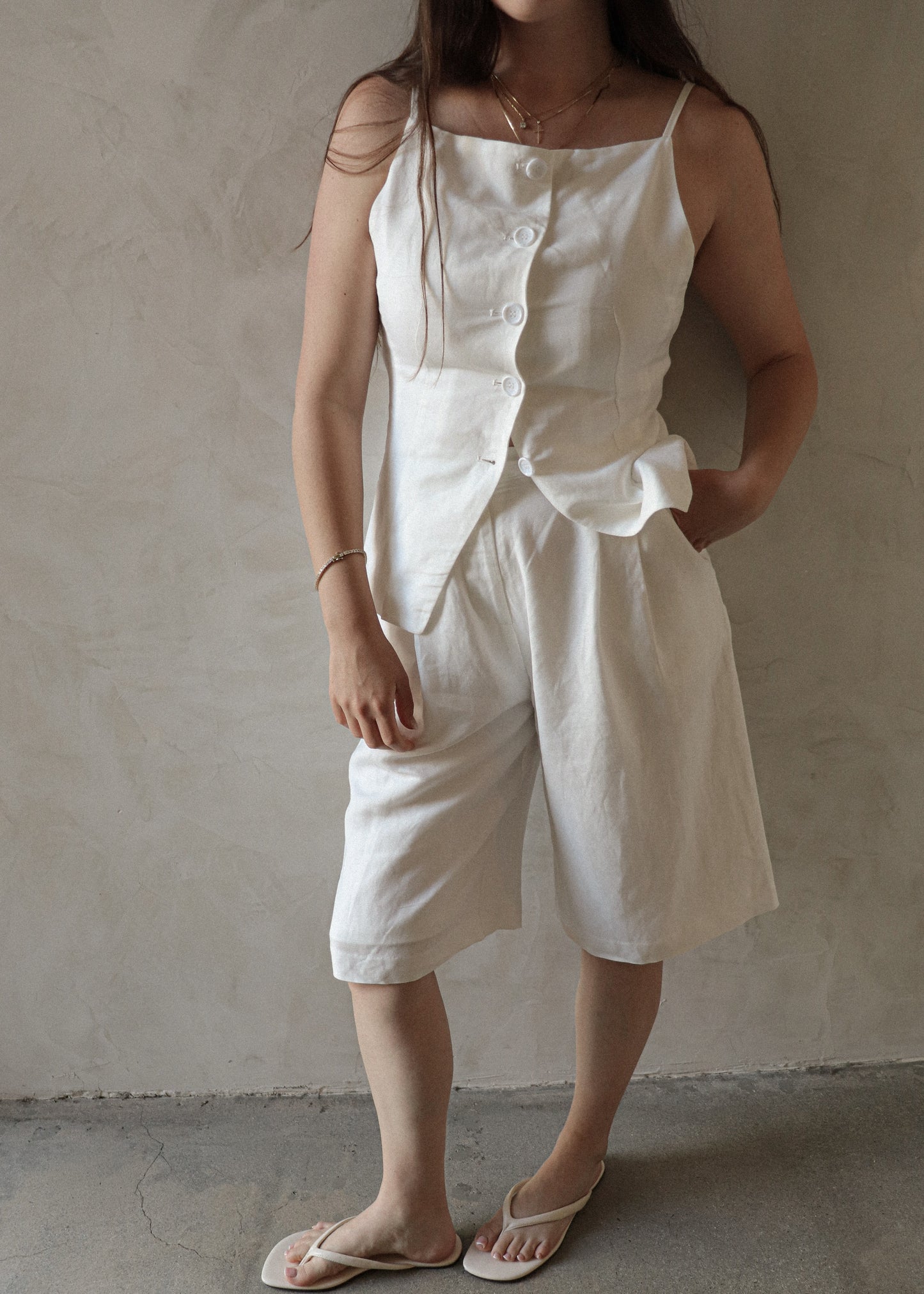 Amara Bermuda Short - White