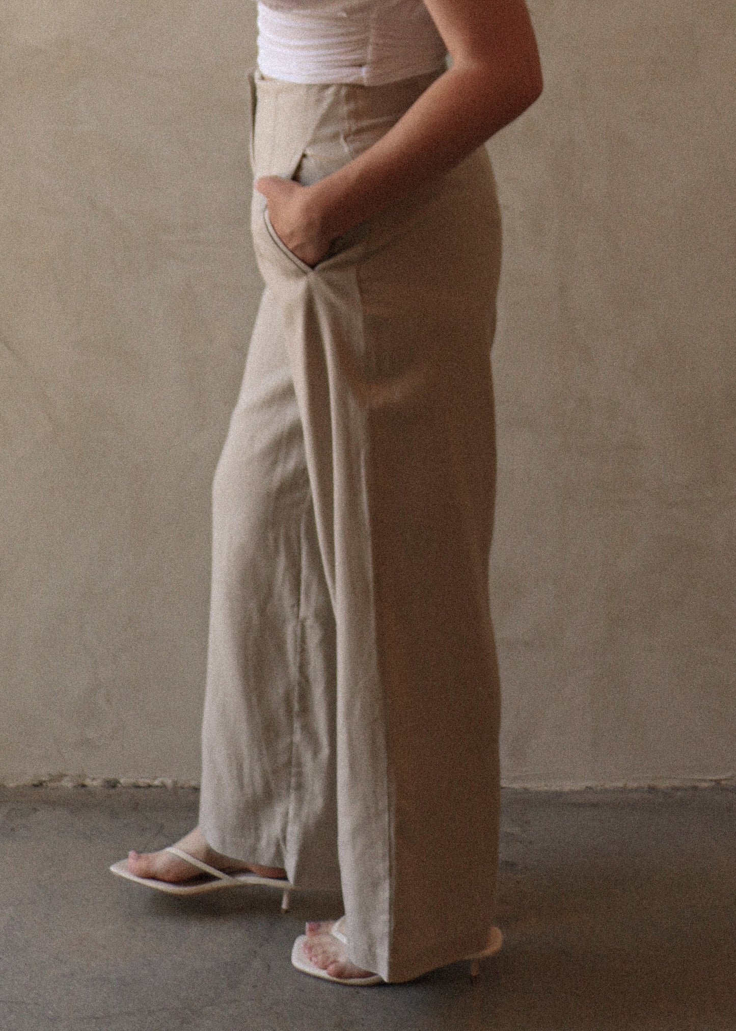 High Waisted Linen Trousers - Sand