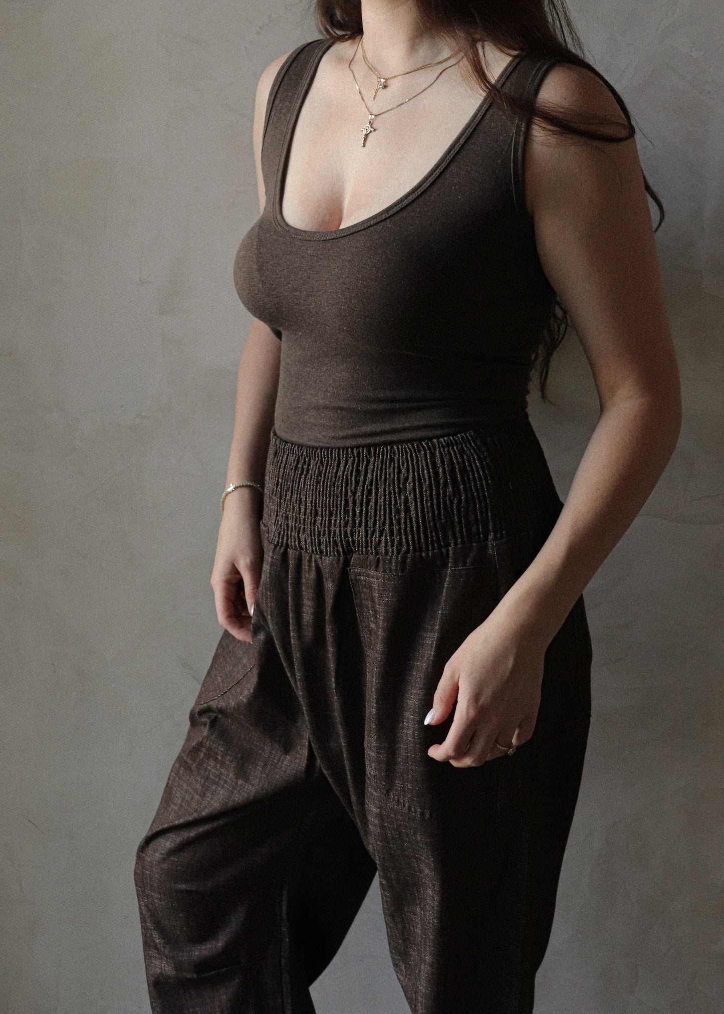 Scoop Neck Tank - Brown
