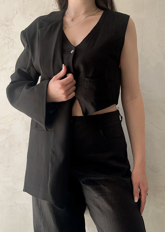Cropped Vest - Black