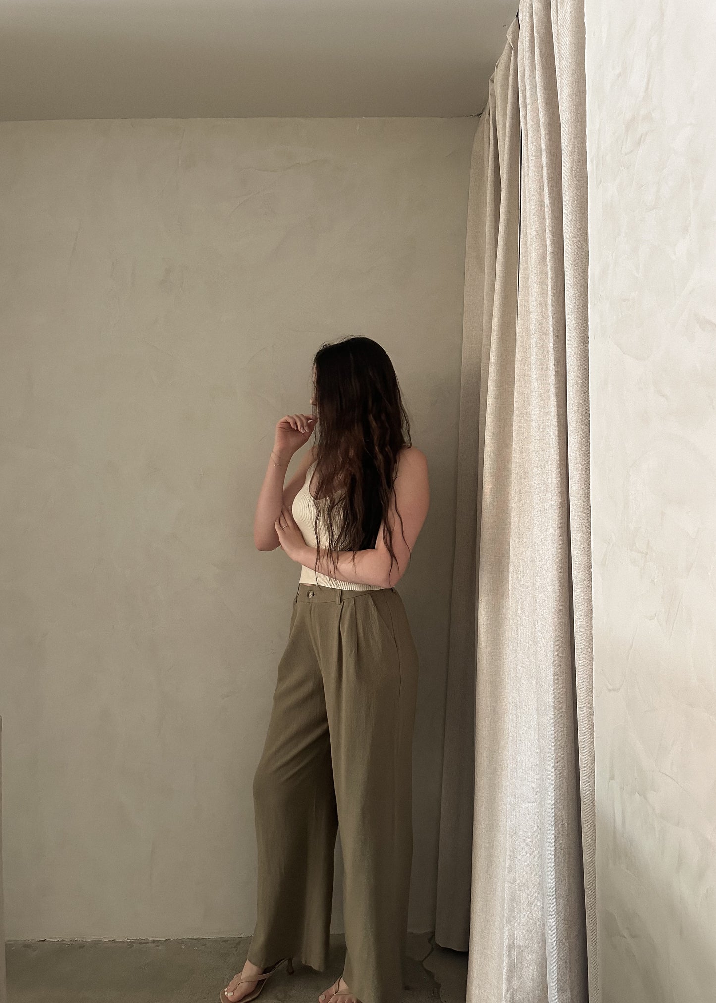 Linen Trousers - Olive