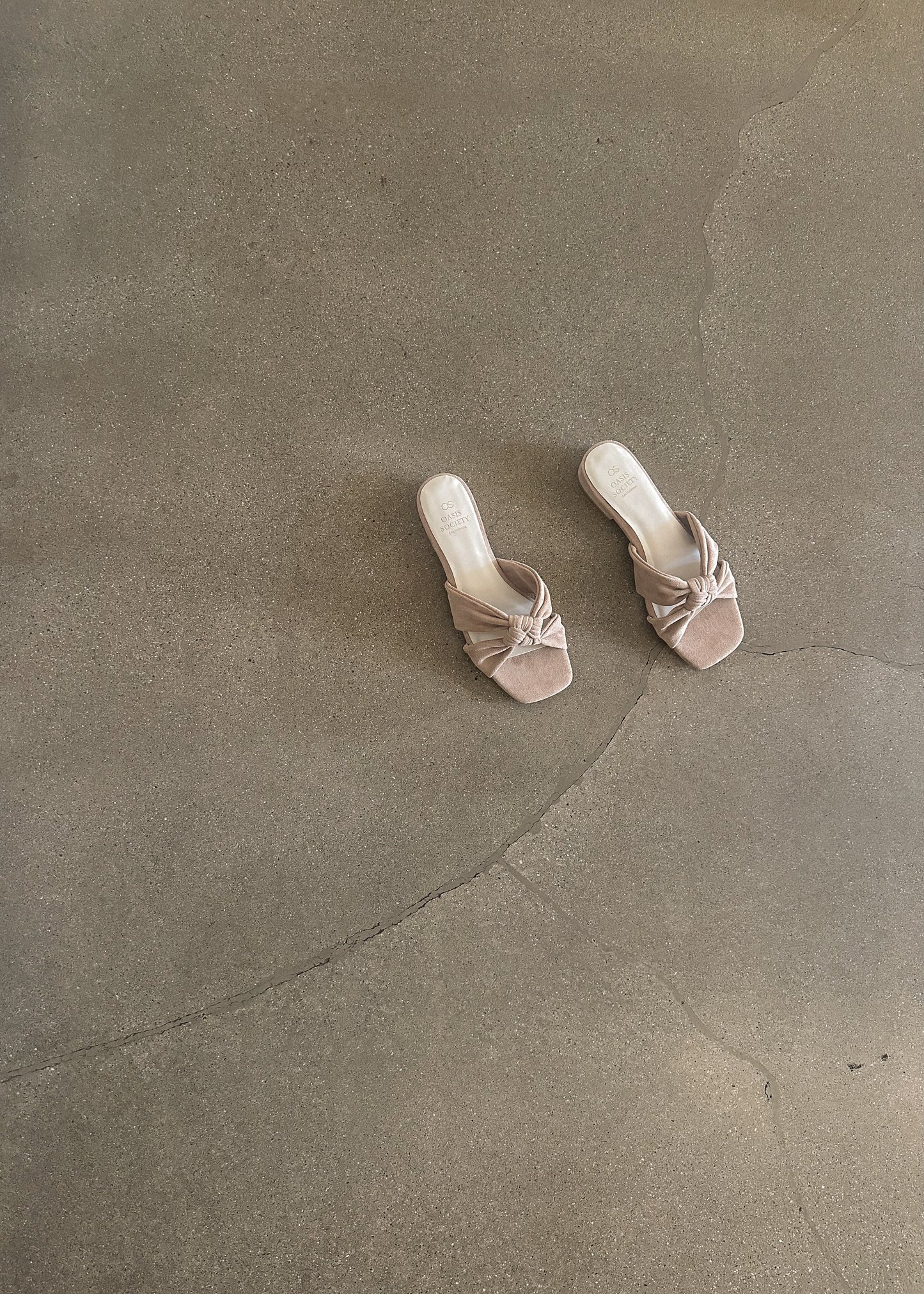 Knotted Sandal - Cream