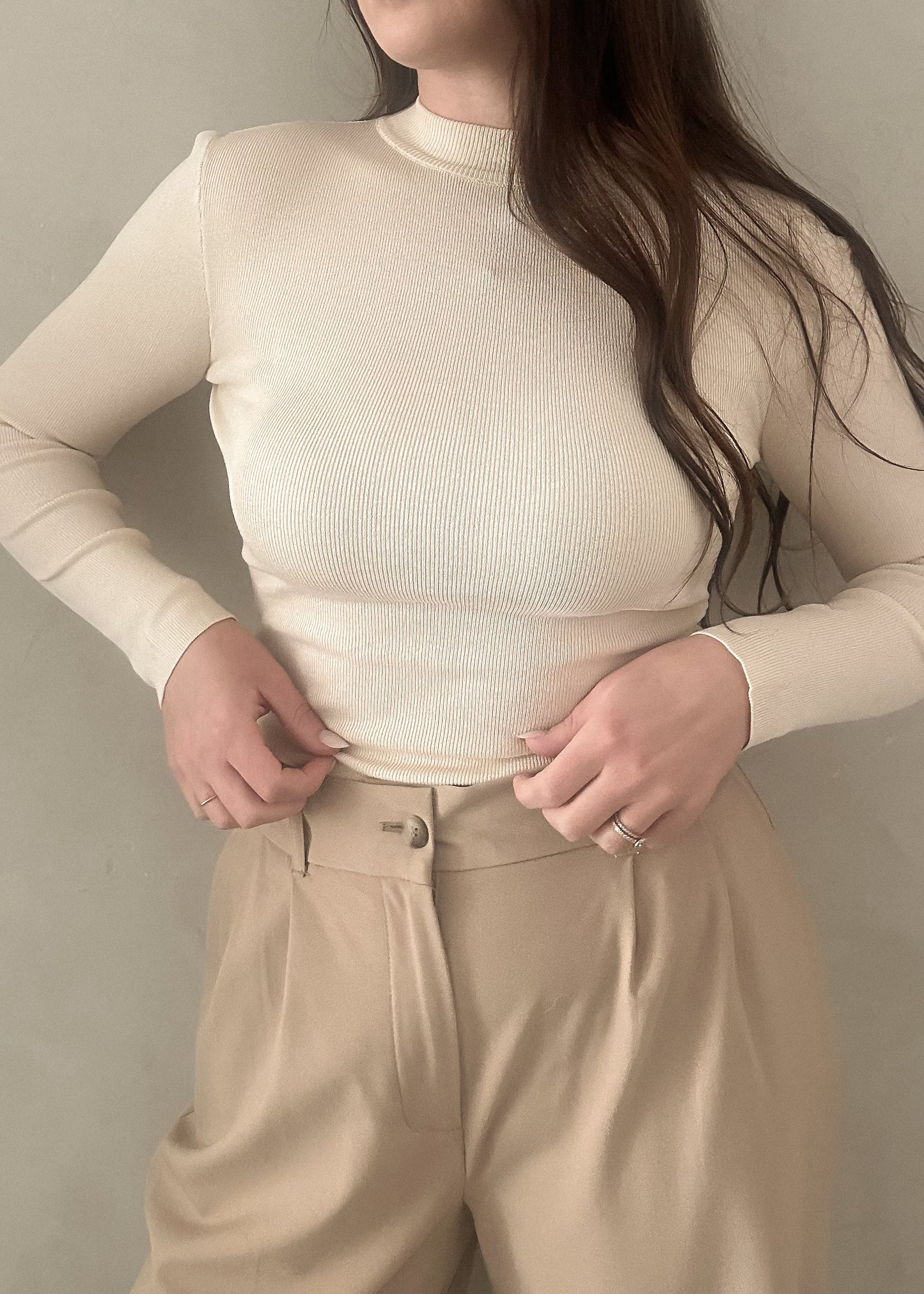 Mock Neck L/S - Cream